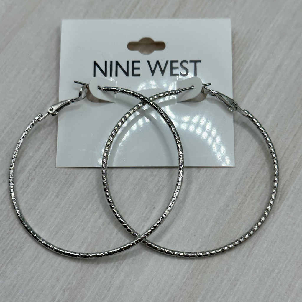 Nwt Nine West Silvertone Hoop Earrings 12$